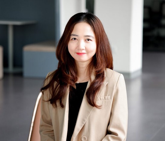 Ms. Mai Anh Linh