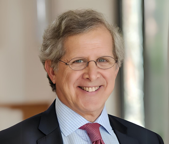 Dr. Antoine Kahn