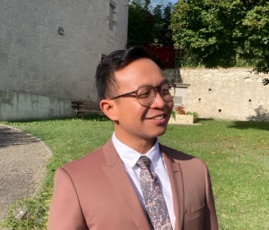 Dr. Patrick Calupitan